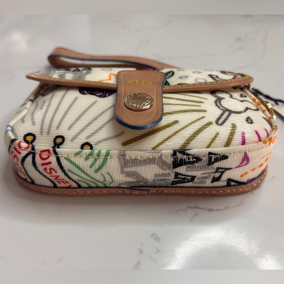 Dooney & Bourke Vintage Disney Flap Wristlet, Collectors Item, RARE, NWT - Picture 6 of 15